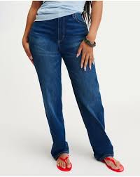 Essential Stretch Jeans